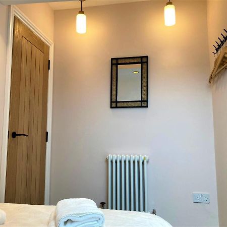 Escape 2 Unwind, Minster Retreat - Sleeps 5 York Exterior foto