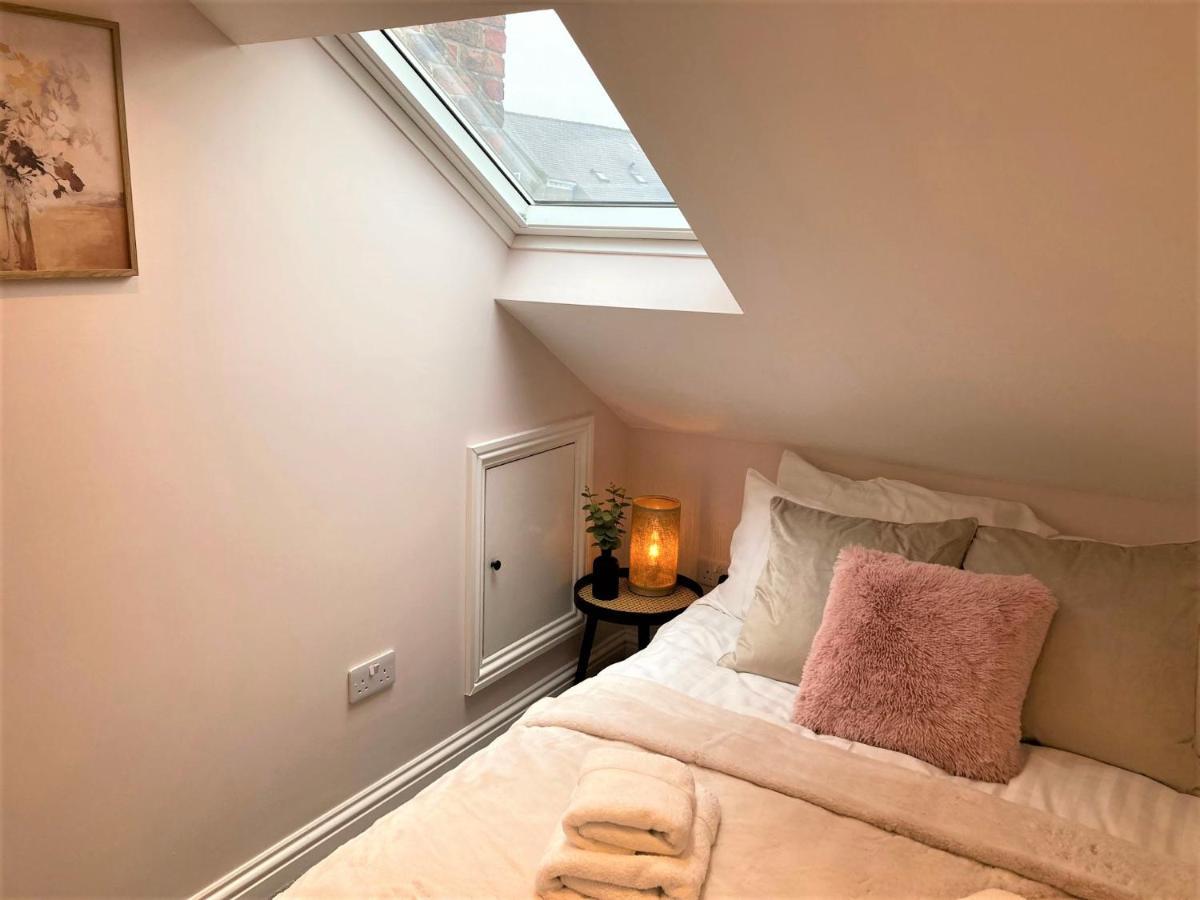 Escape 2 Unwind, Minster Retreat - Sleeps 5 York Exterior foto