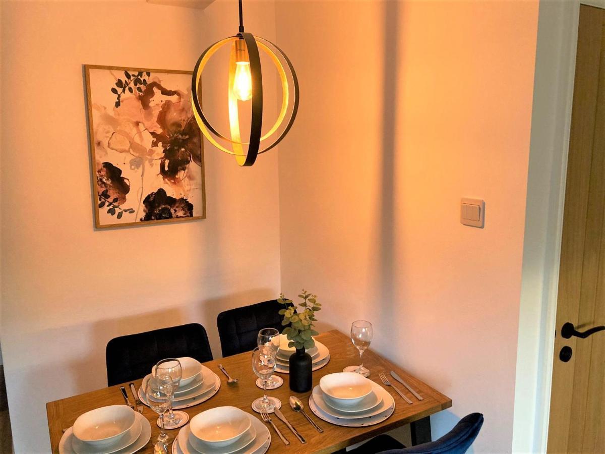 Escape 2 Unwind, Minster Retreat - Sleeps 5 York Exterior foto