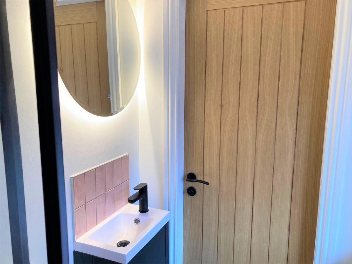 Escape 2 Unwind, Minster Retreat - Sleeps 5 York Exterior foto